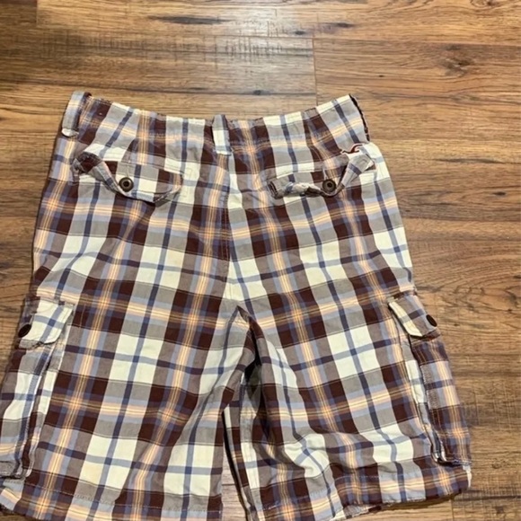 Bundle of 2 Men’s Hollister Cargo Shorts Size 31 - Picture 9 of 9